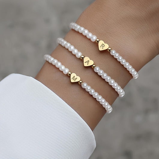 Chic Bracelet With A-Z Initial And Heart