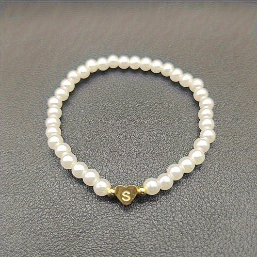 Chic Bracelet With A-Z Initial And Heart